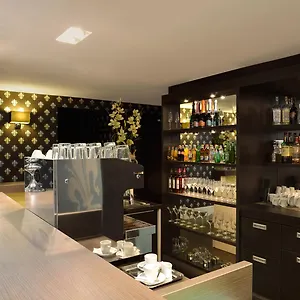 La Prima Fashion 4* Budapeste